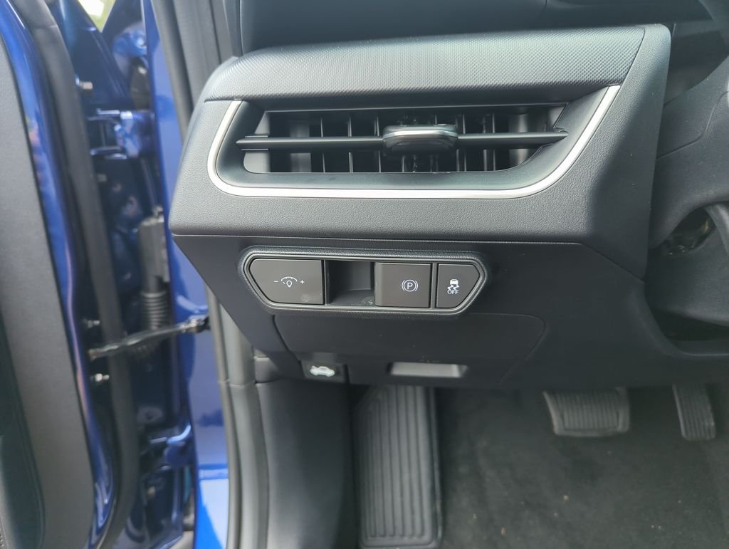 New 2026 Deep Sea Blue Kia LXS image 20