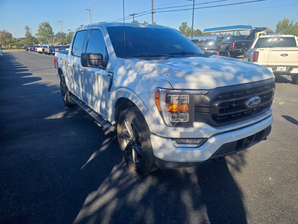 Used 2022 White Ford XLT image 2