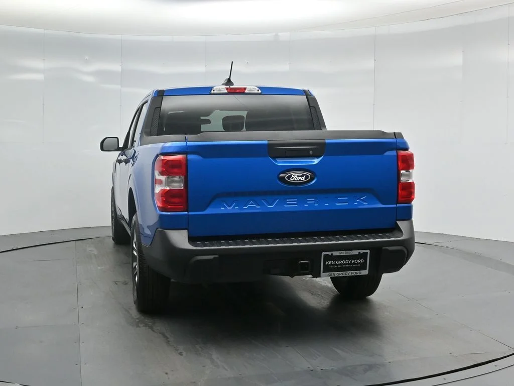 New 2026 Velocity Blue Ford XLT image 25