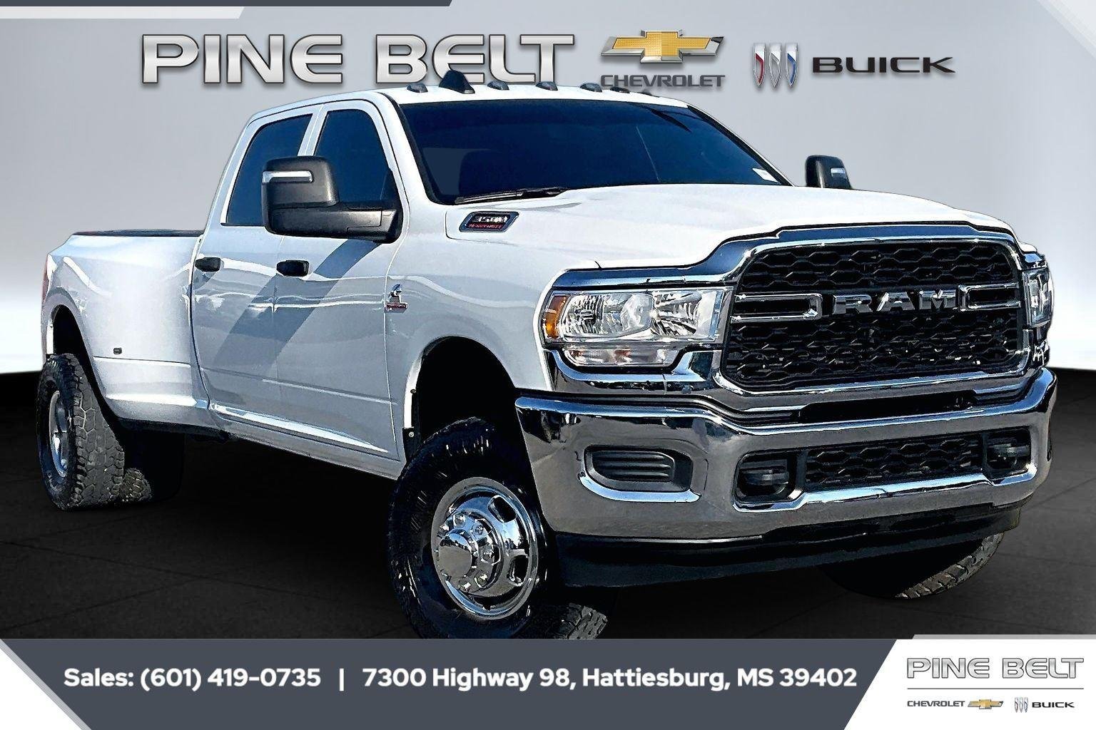 2023 RAM 3500 Tradesman 4X4 Crew Cab LWB's photo
