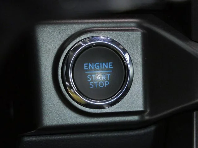 Certified Used 2024 White Ford XLT image 29