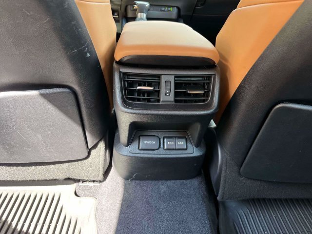 Used 2024 White Lexus 350 image 16