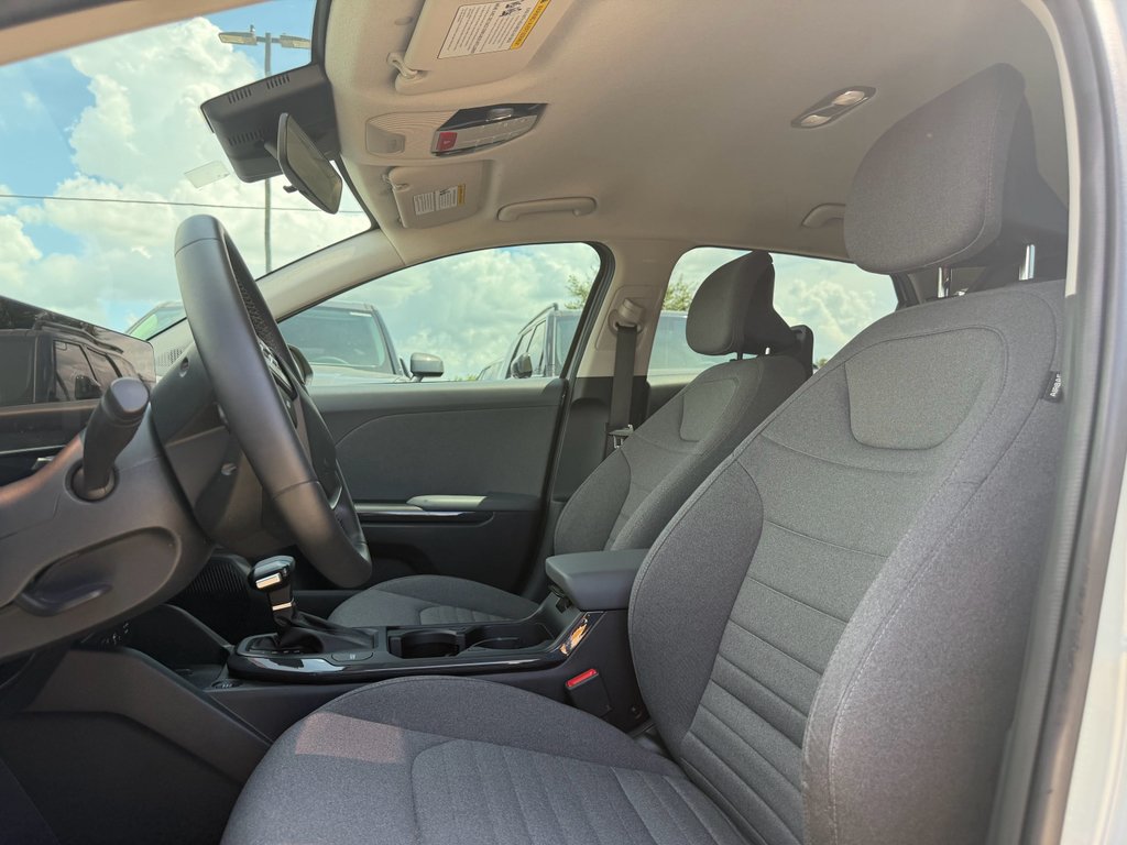 Used 2025 Morning Haze Kia EX image 10