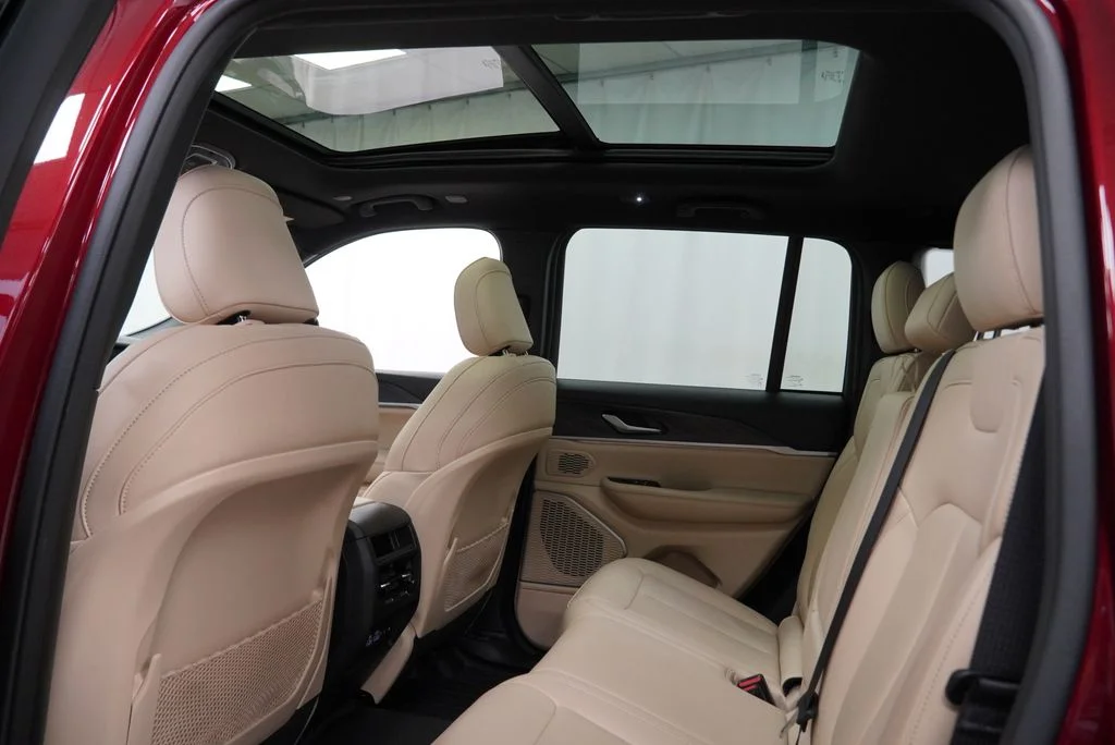 Used 2022 Red Jeep 4xe image 4