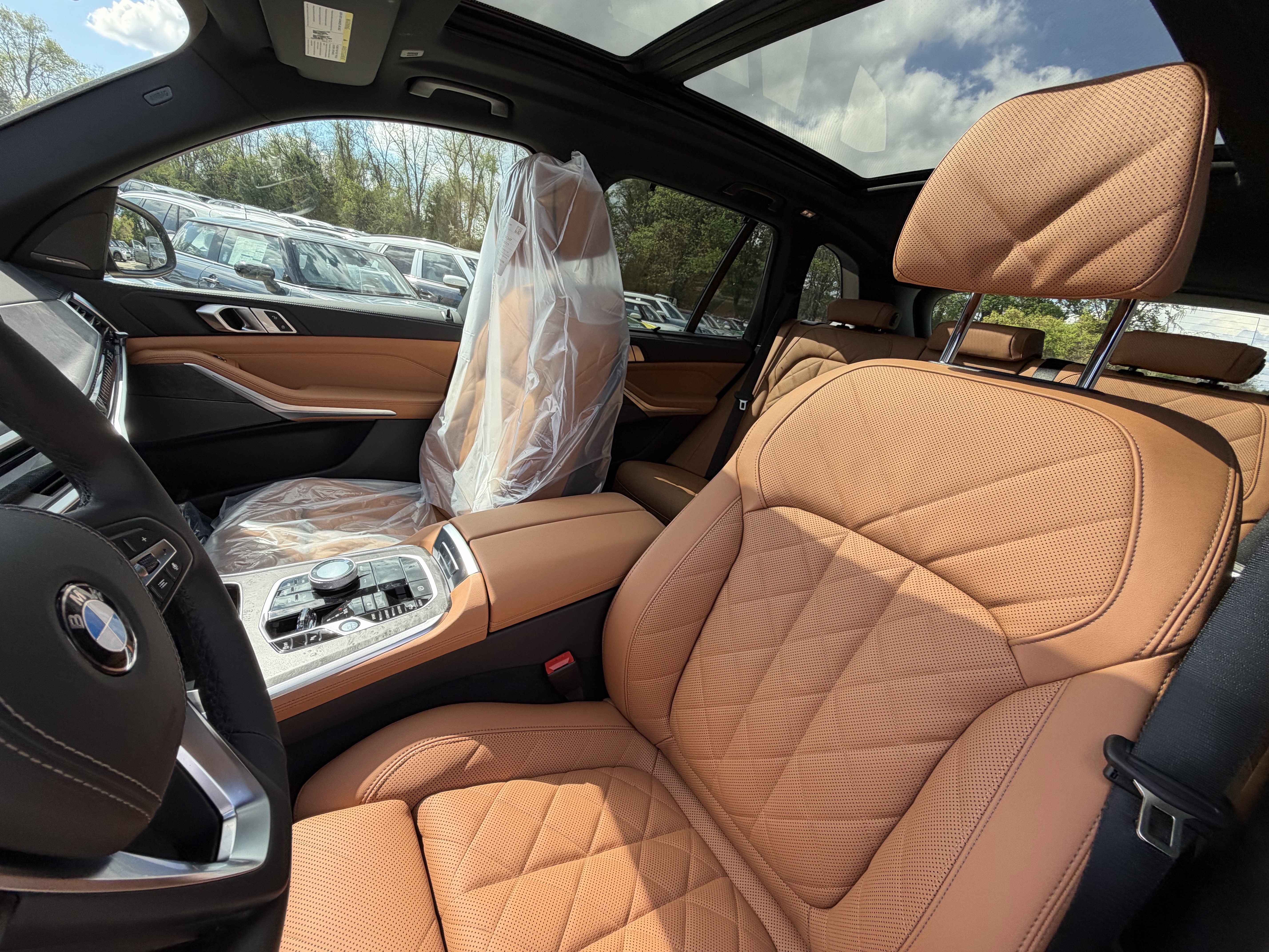New 2026 Dravit Grey Metallic BMW xDrive40i image 8