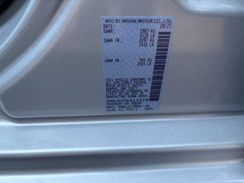 Used 2025 Brilliant Silver Metallic Nissan SL FWD image 21