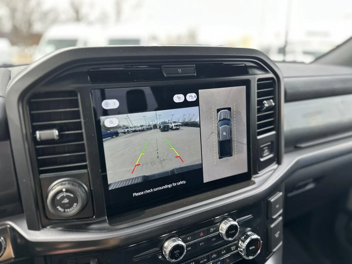 Used 2026 Blue Ford Lariat image 17