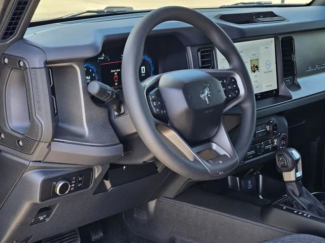 2025 Ford Bronco 4-Door Base - Photo 26