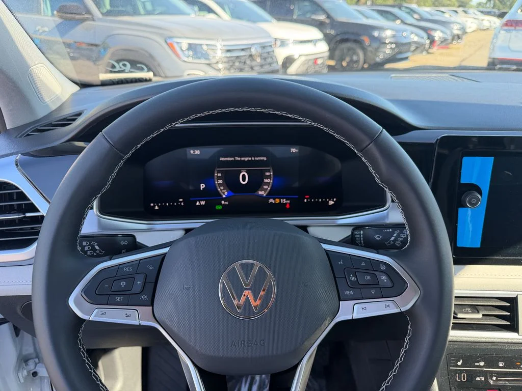 New 2026 Pure White Volkswagen 1.5T SE image 13