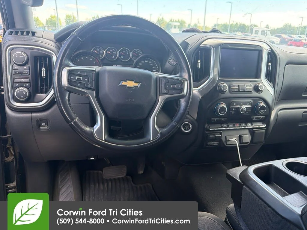 Used 2021 Black Chevrolet LT image 2