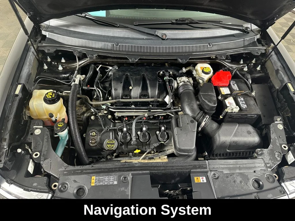 Used 2018 Black Ford SEL image 5