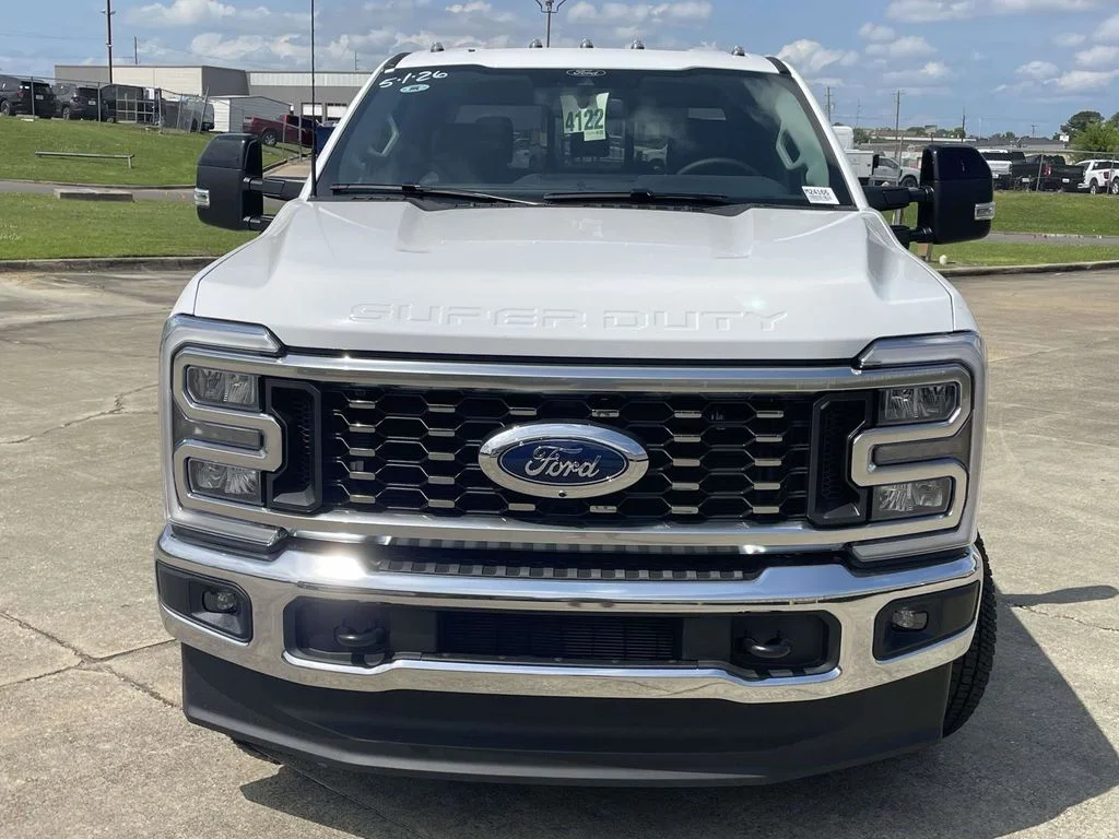 New 2026 Oxford White Ford F-350® Lariat® image 8