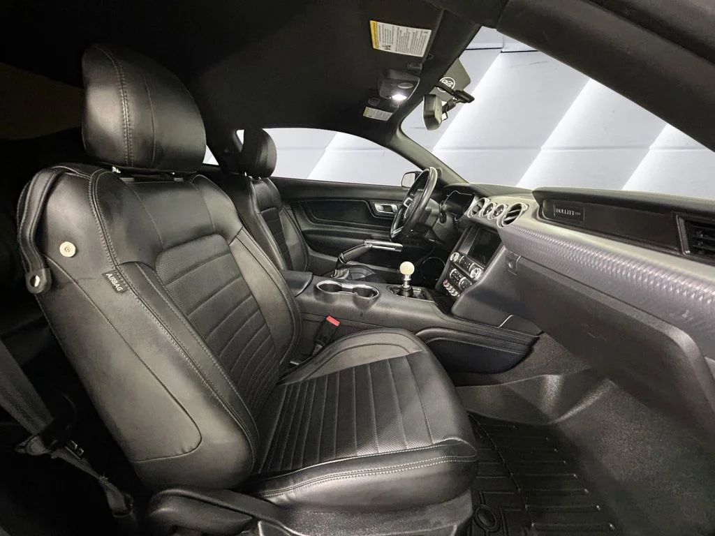 Used 2019 Green Ford Bullitt image 13