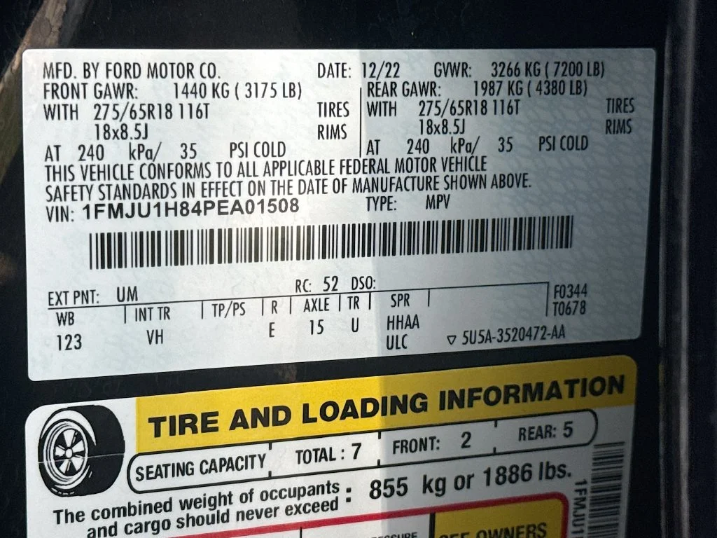 Used 2023 Black Ford XLT image 36