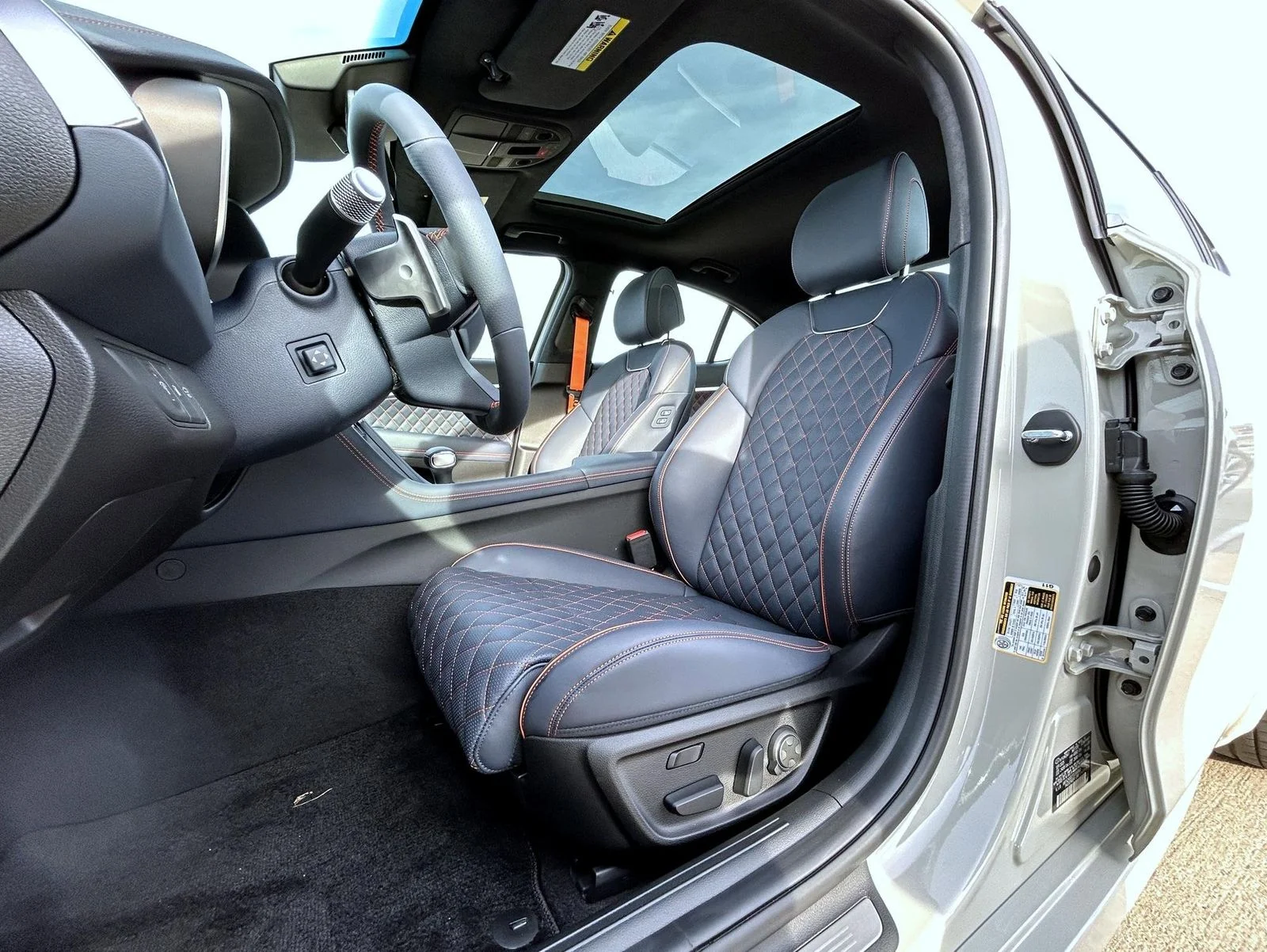 New 2026 Gray Genesis 3.3T Prestige Graphite image 10