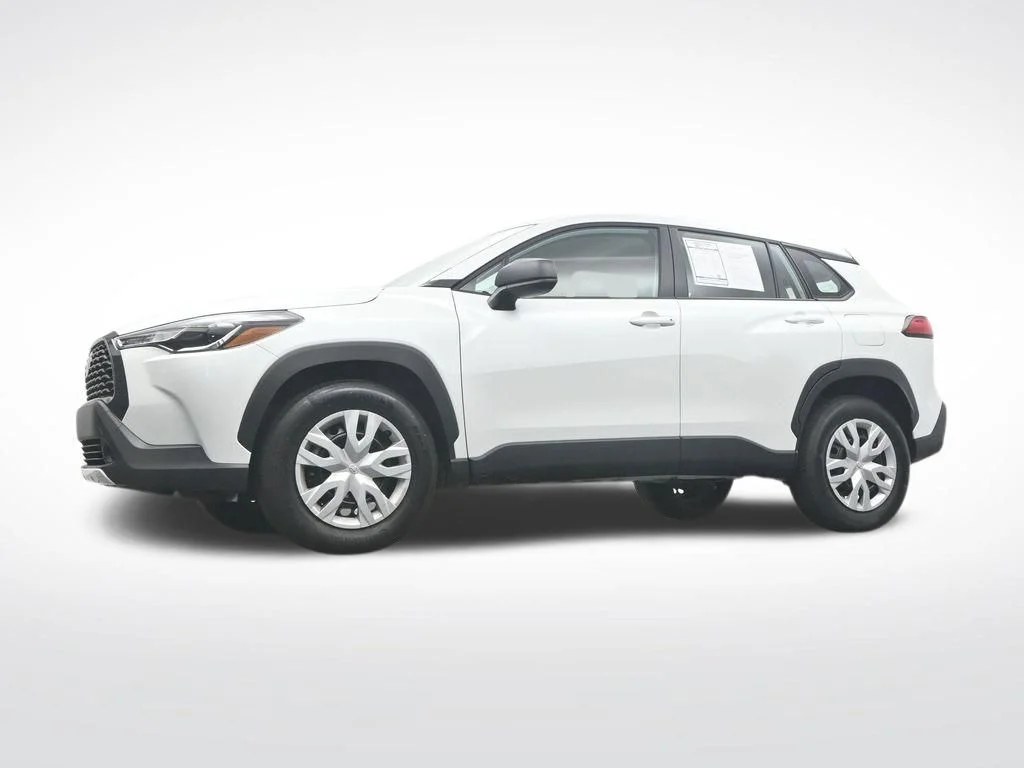 Used 2025 Beige Toyota L image 32