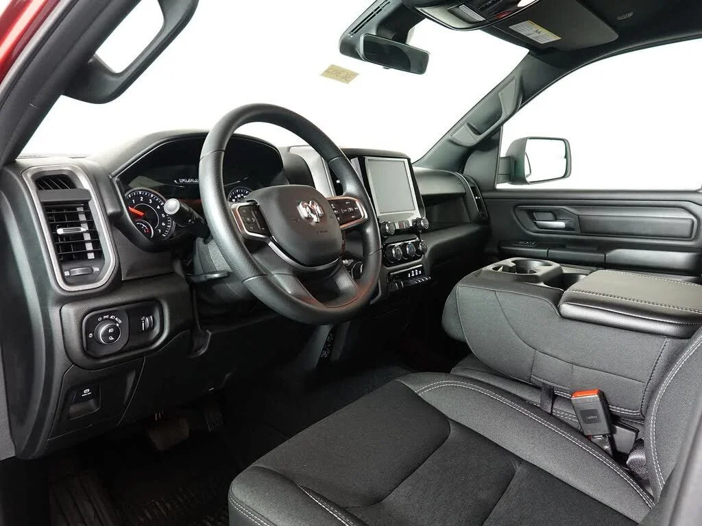2026 RAM 1500 Warlock - Photo 9