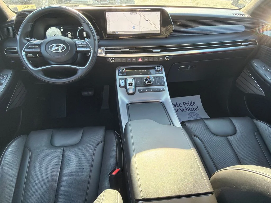 Used 2024 Red Hyundai Calligraphy image 23