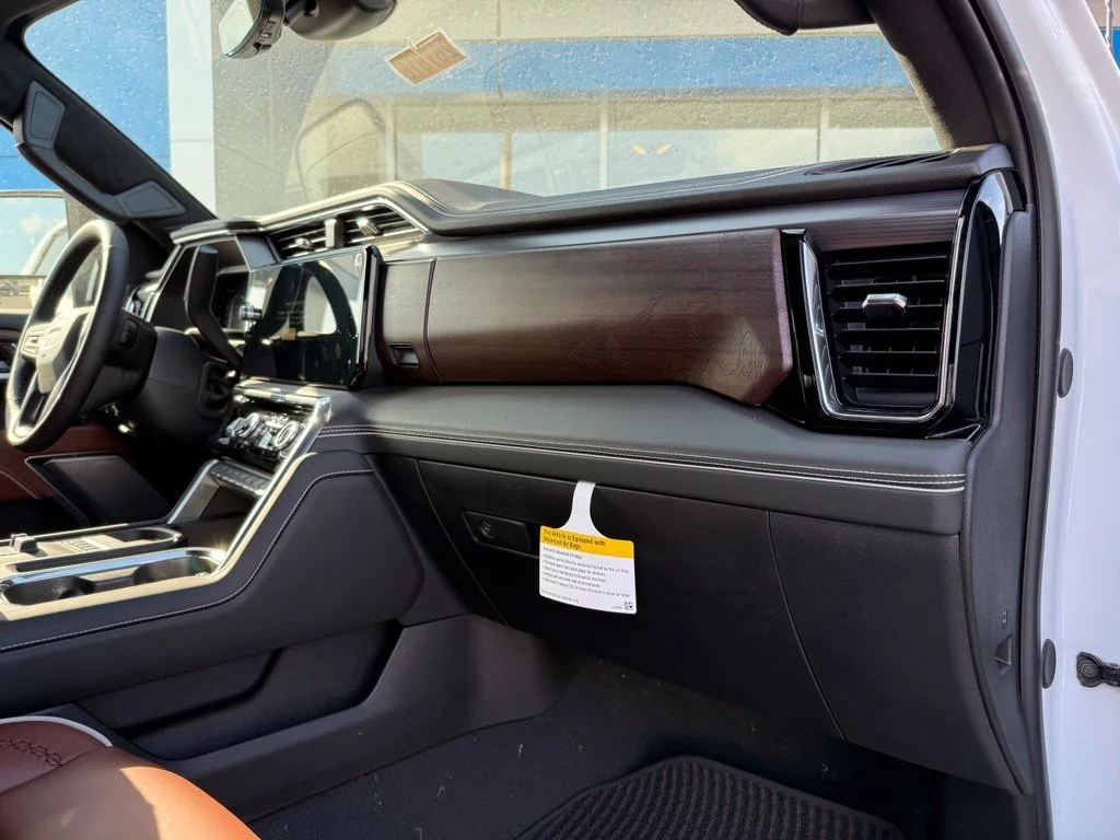 New 2026 Summit White GMC Denali Ultimate image 17