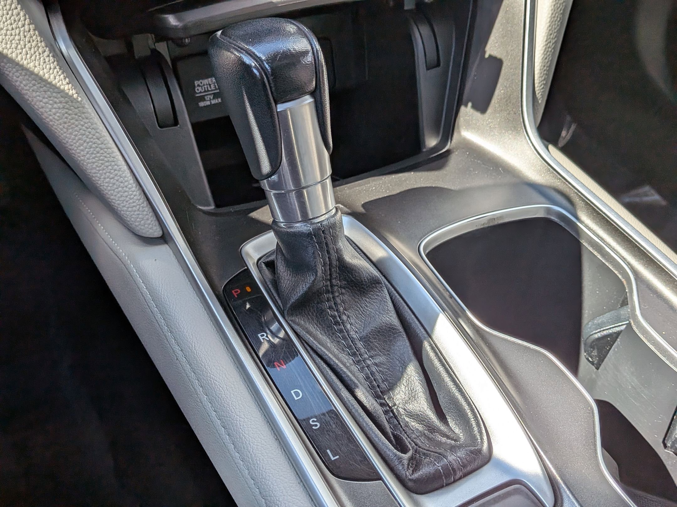 2022 Honda Accord EX-L - Photo 20