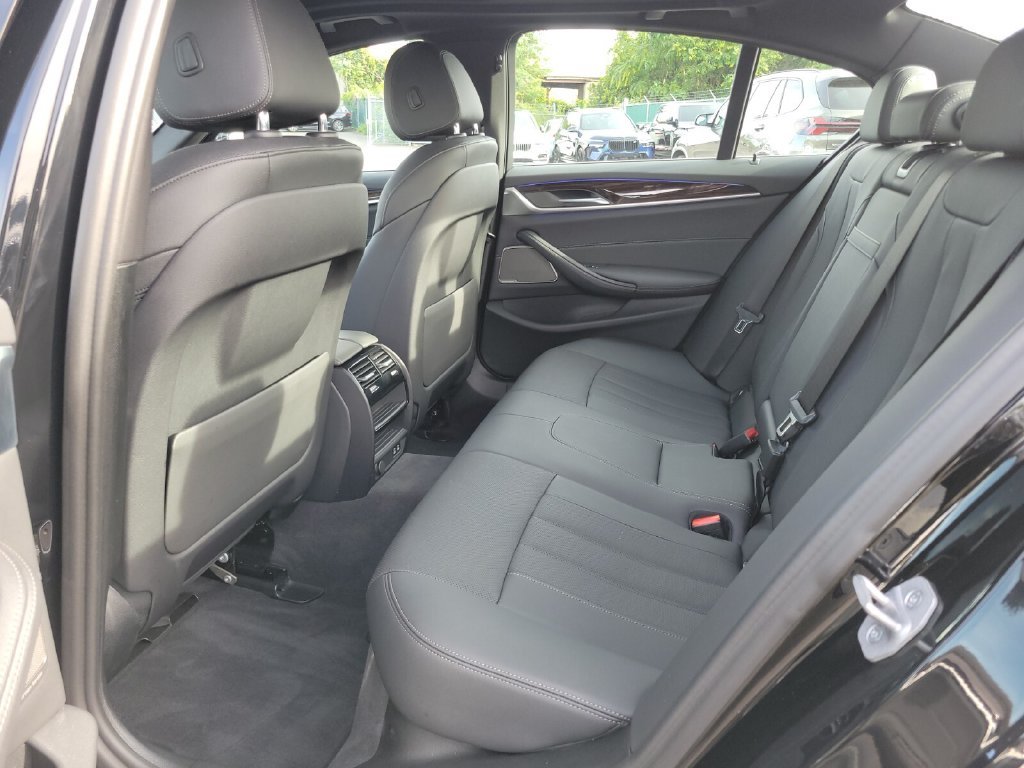 Used 2023 Black BMW 530i xDrive image 18