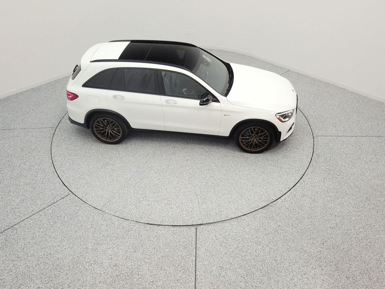 Used 2022 Polar White Mercedes-Benz AMG® GLC 43 4MATIC SUV image 12