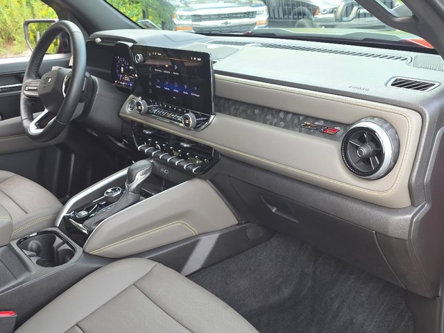 2026 Chevrolet Colorado ZR2 - Photo 22