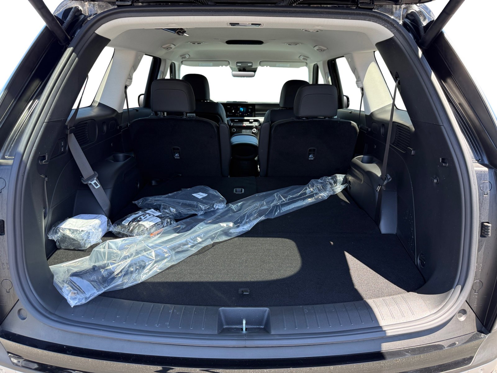Certified Used 2026 Abyss Black Hyundai SEL image 17