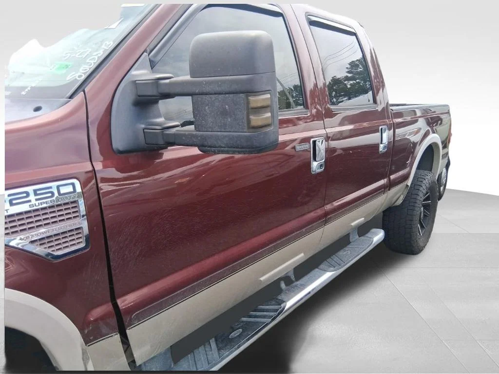 Used 2010  Ford  image 10