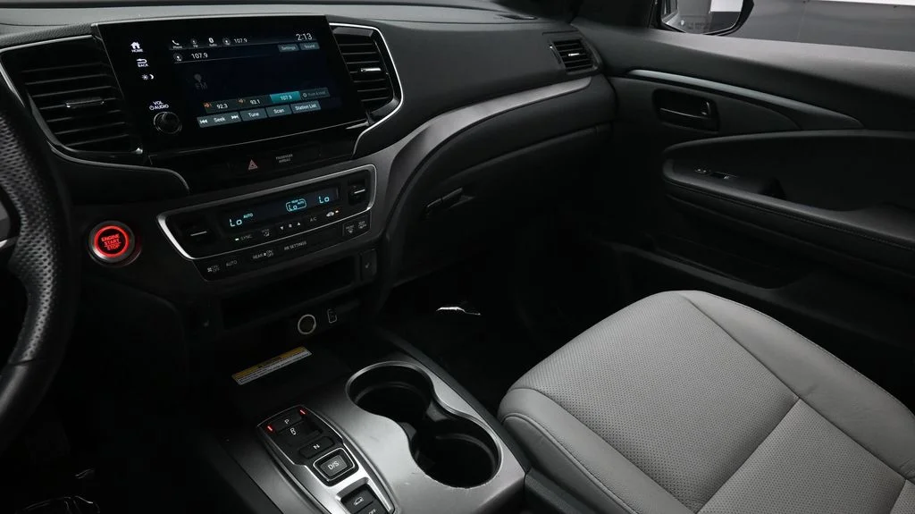 Used 2023 Gray Honda EX-L image 8