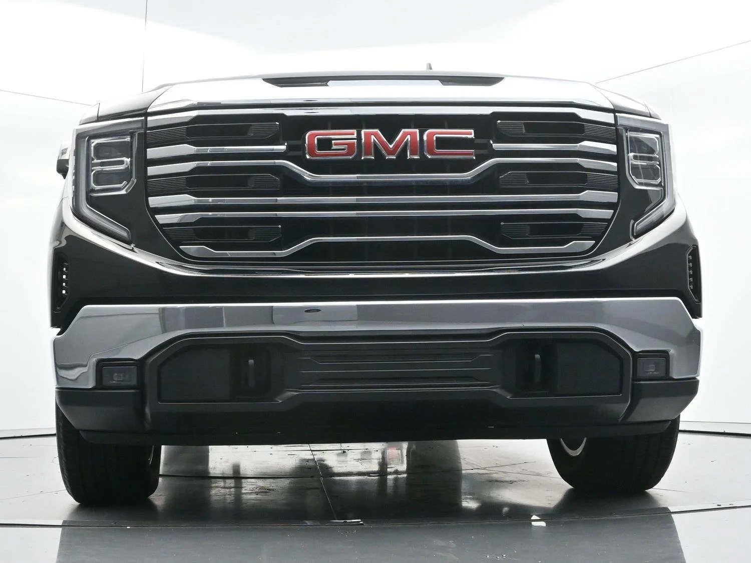 Used 2023 ONYX BLACK GMC SLT image 48