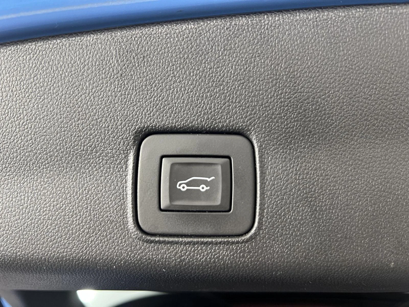 Used 2024 Fountain Blue Chevrolet RS image 21