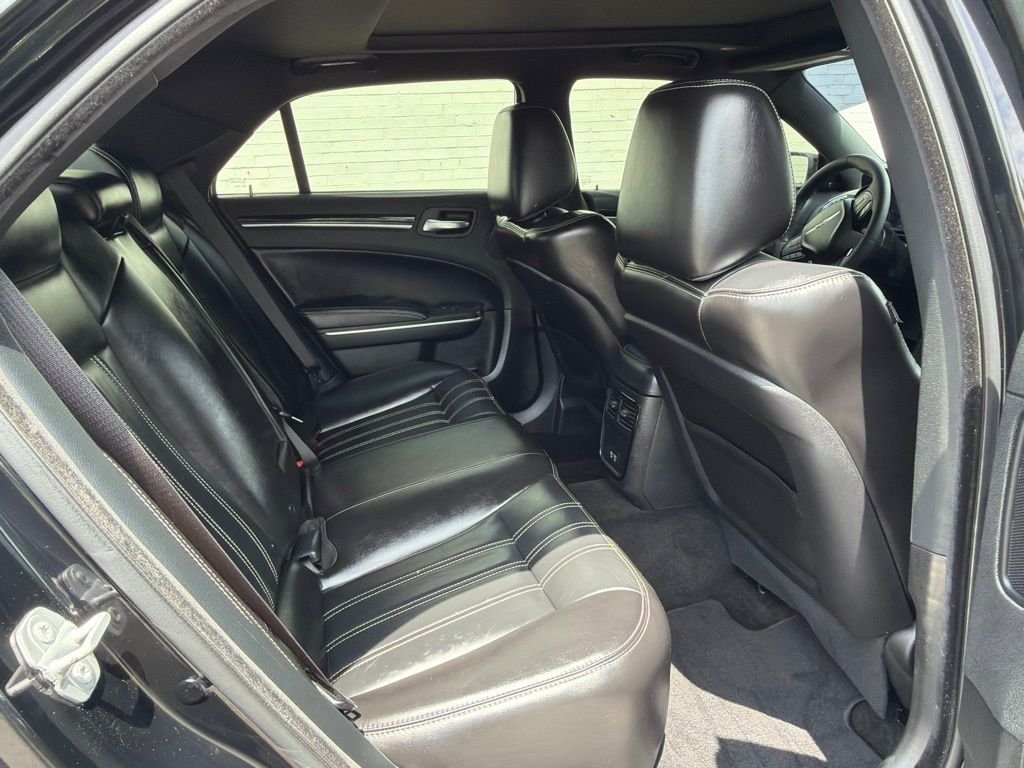 2022 Chrysler 300 S - Photo 10