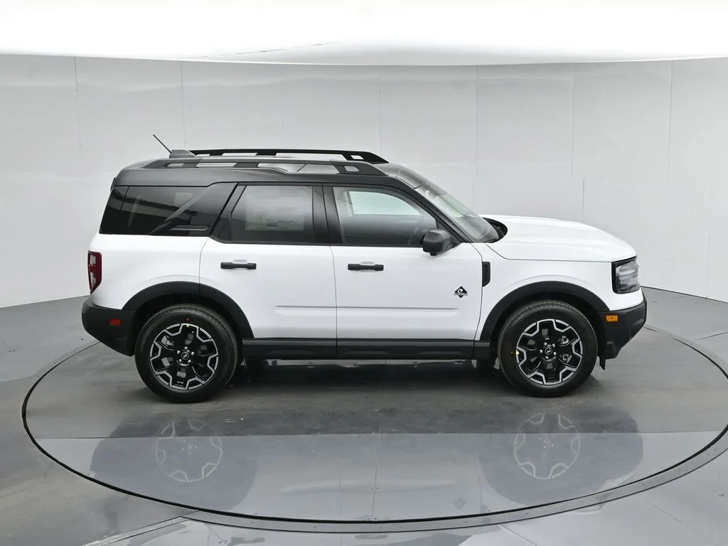 New 2026 Oxford White Ford Outer Banks image 44