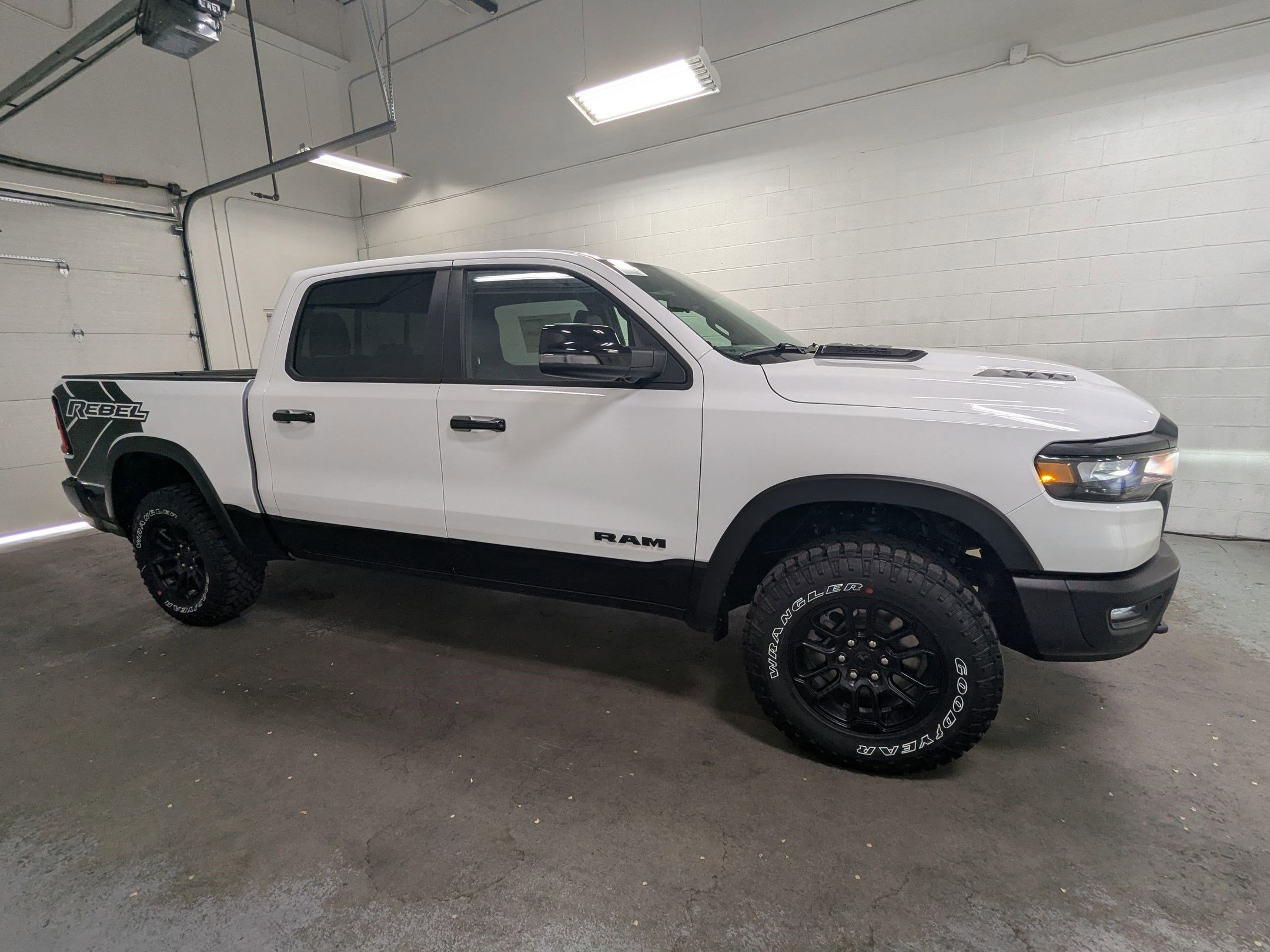 New 2026 Bright White Clear-Coat Exterior Paint RAM Rebel image 3