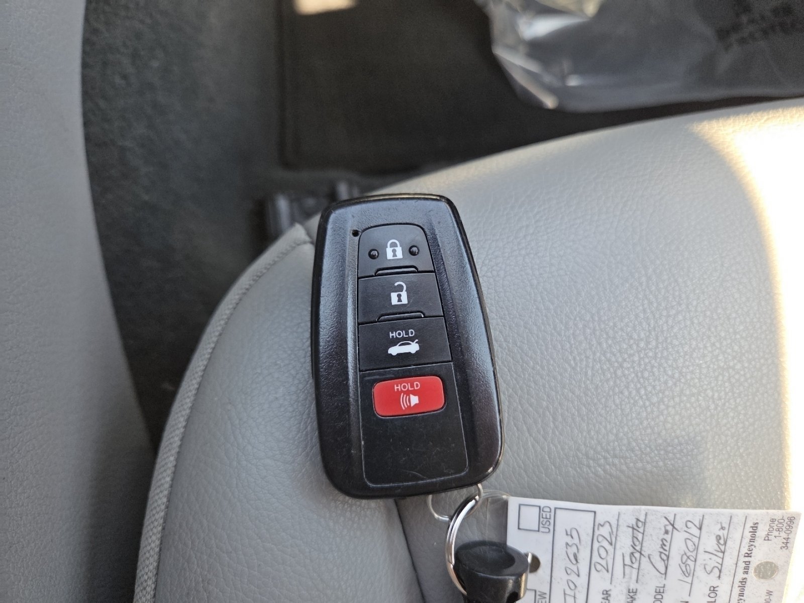 2023 Toyota Camry SE - Photo 33