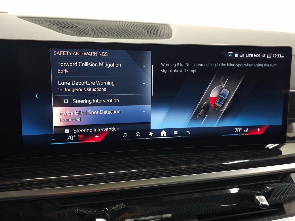 Used 2026 Gray Metallic BMW xDrive40i image 19