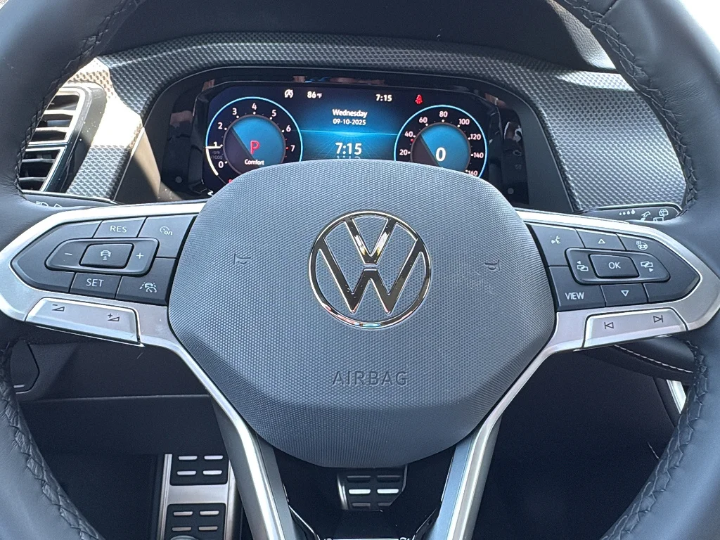 2026 Volkswagen Atlas Cross Sport SEL R-LINE - Photo 18