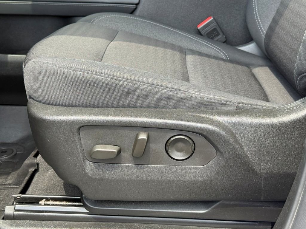 Used 2024 White Chevrolet LS image 13