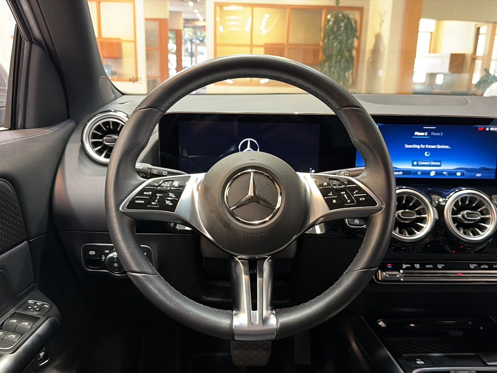 Used 2025 Cirrus Silver Metallic Mercedes-Benz 4MATIC® image 20