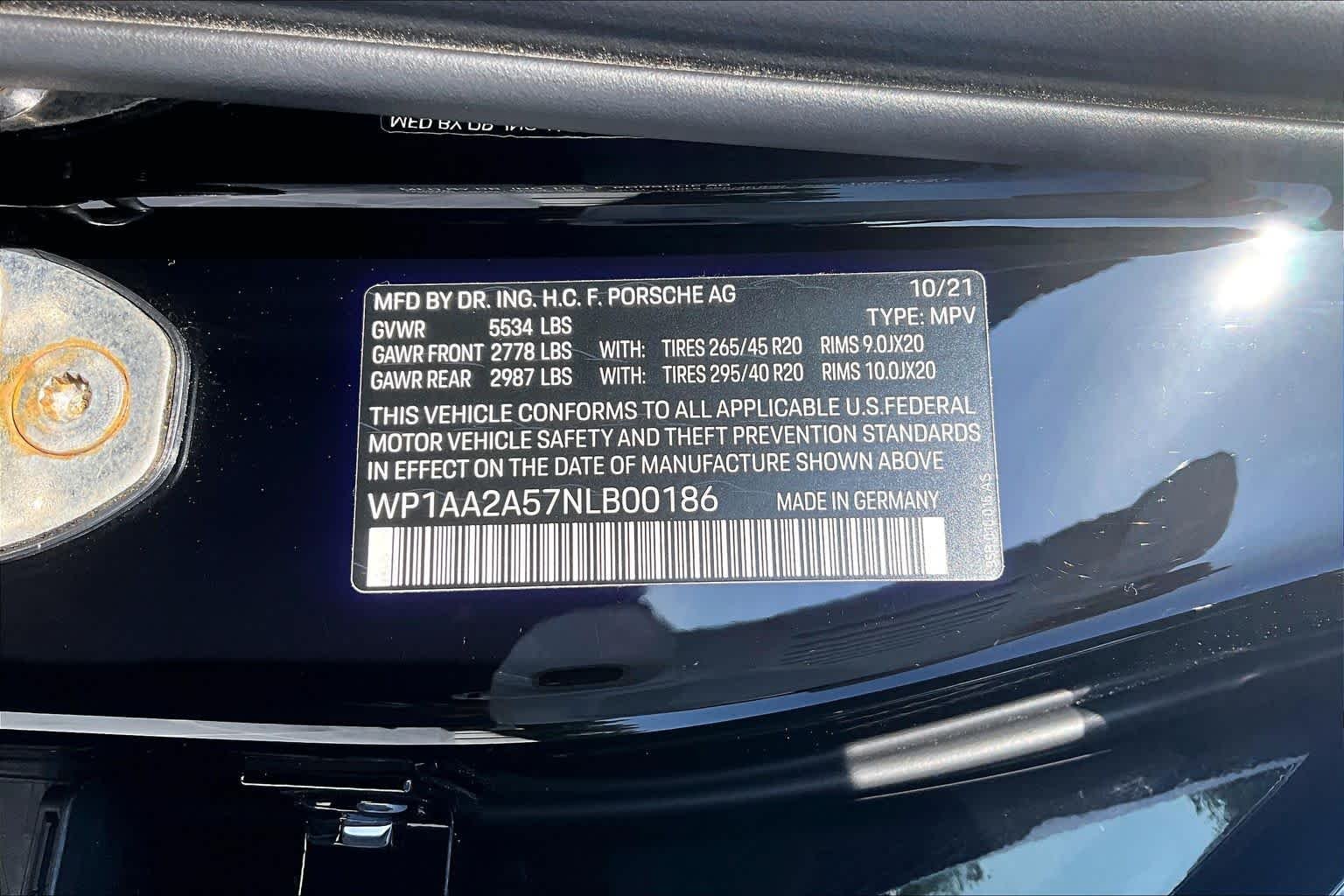 Used 2022 Black Porsche  image 31