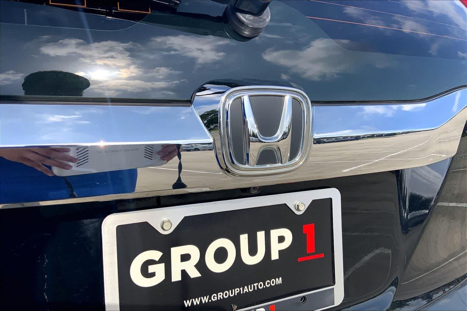Used 2015 Crystal Black Pearl Honda LX image 10