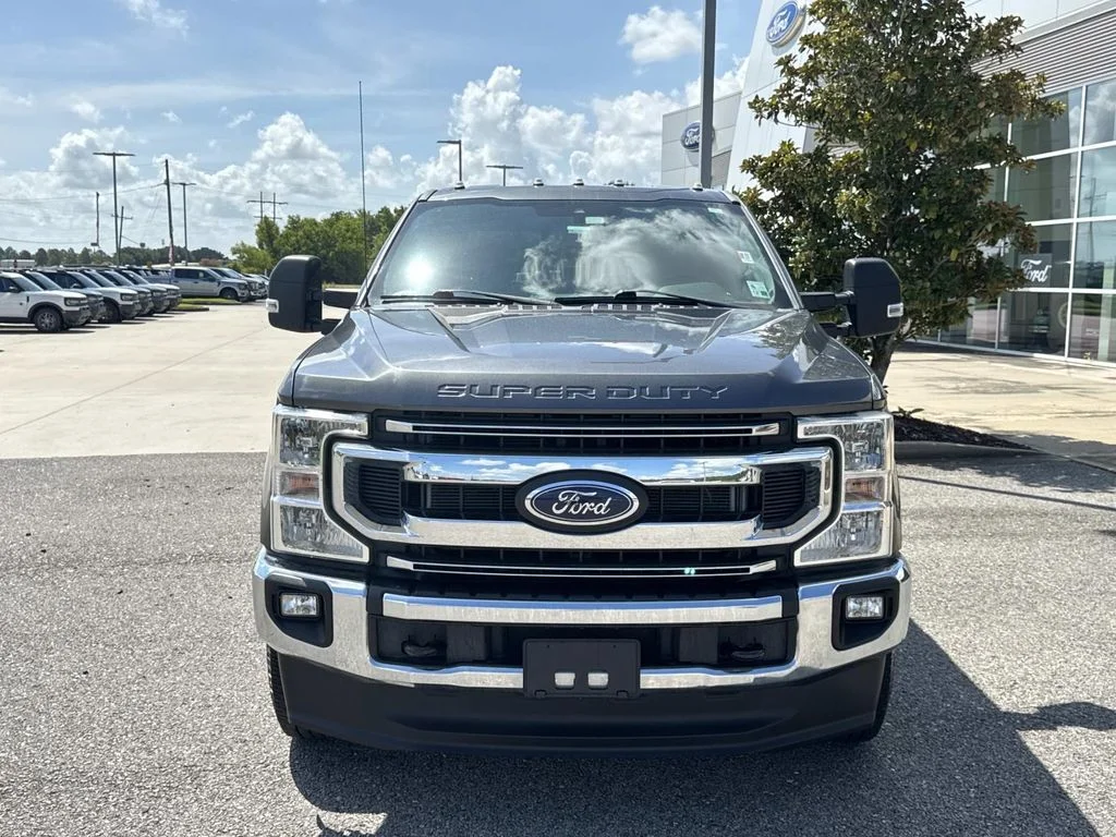 Certified Used 2020 Magnetic Metallic Ford XLT image 2