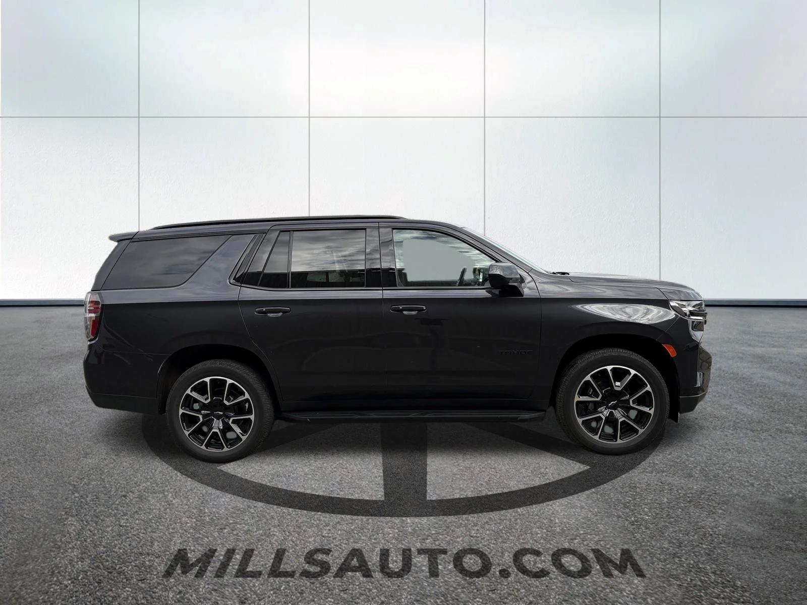 Used 2023 Gray Chevrolet RST image 5