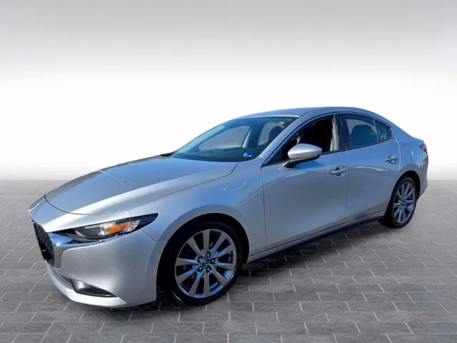 Used 2019 Silver Mazda Select image 3