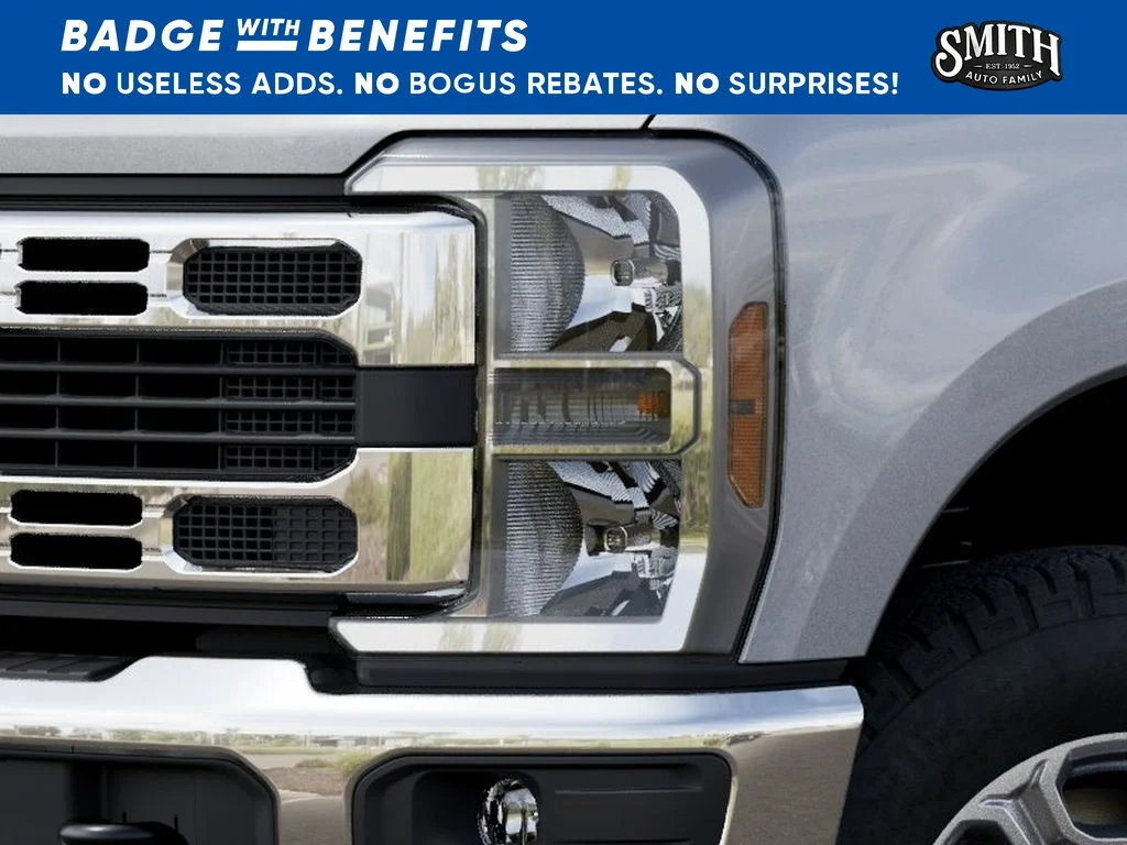 New 2027 Iconic Silver Metallic Ford F-250® XLT image 19