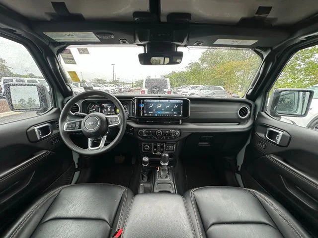 1C4RJXP64RW145897