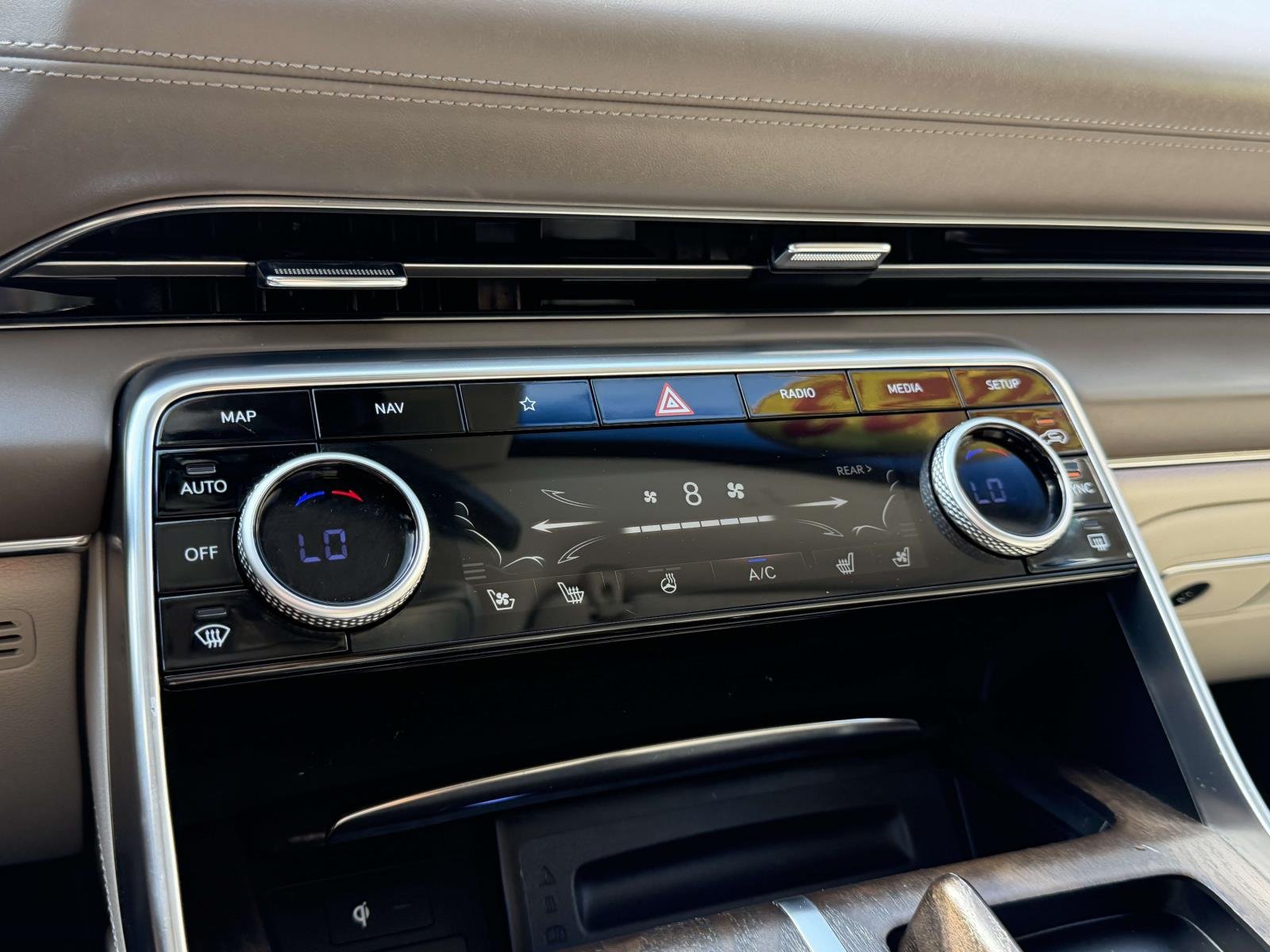 2023 GENESIS GV80 Standard - Photo 28