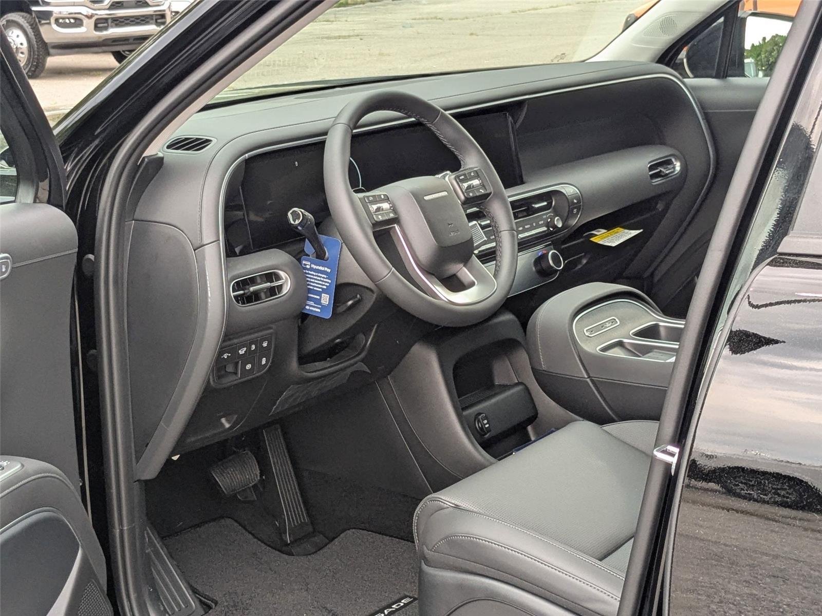 New 2026 Abyss Black Pearl Hyundai SEL Premium 7P image 2