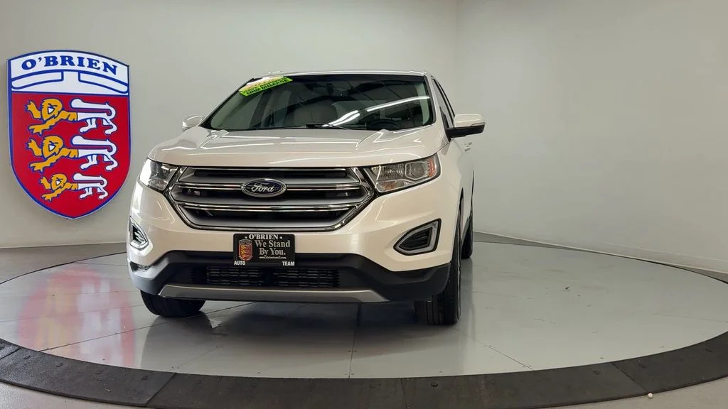 Used 2018 White Platinum Clearcoat Metallic Ford Titanium image 9